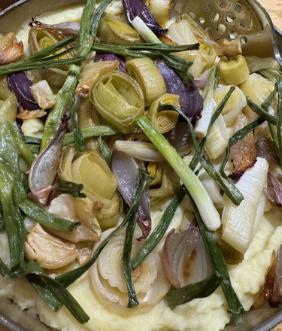 MY FAVOURITE MASHED POTATOES WITH ROASTED LEEKS, SHALLOTS AND GREEN ONIONS